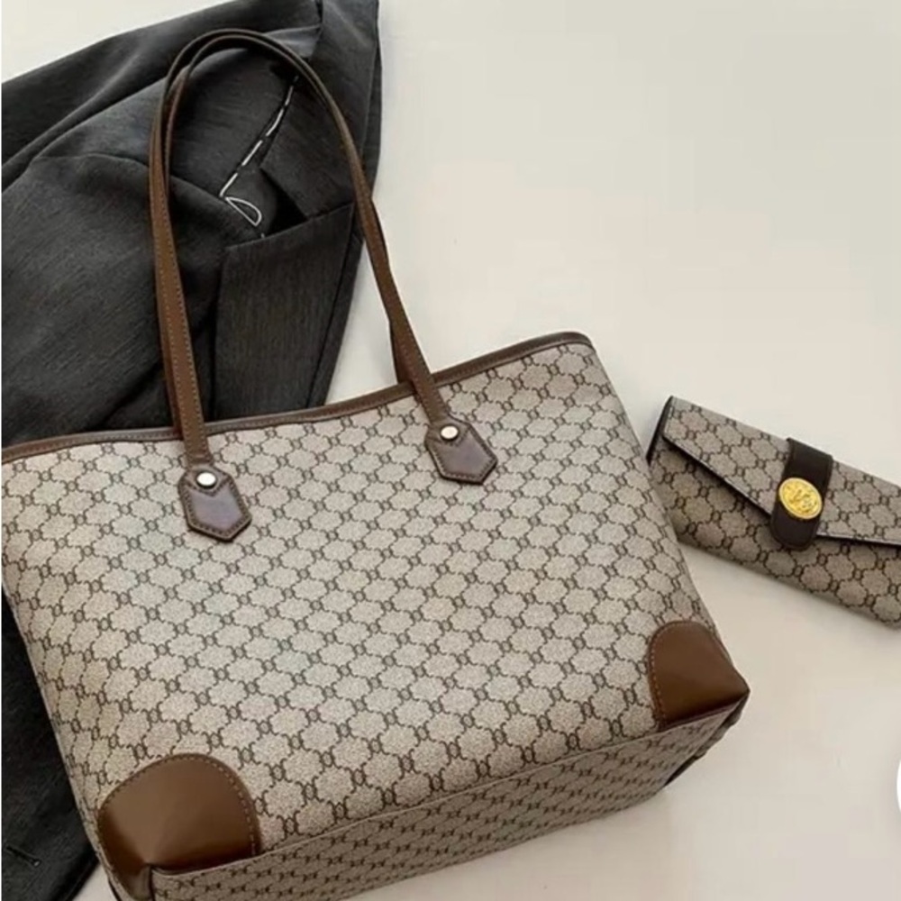 NWT Elegant Brown and Gray Coated Canvas Tote Bag & Wallet With Dustbags - Picture 4 of 6